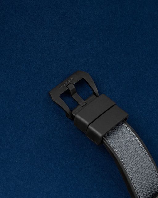 Panerai Submersible PAM01563 Image 3